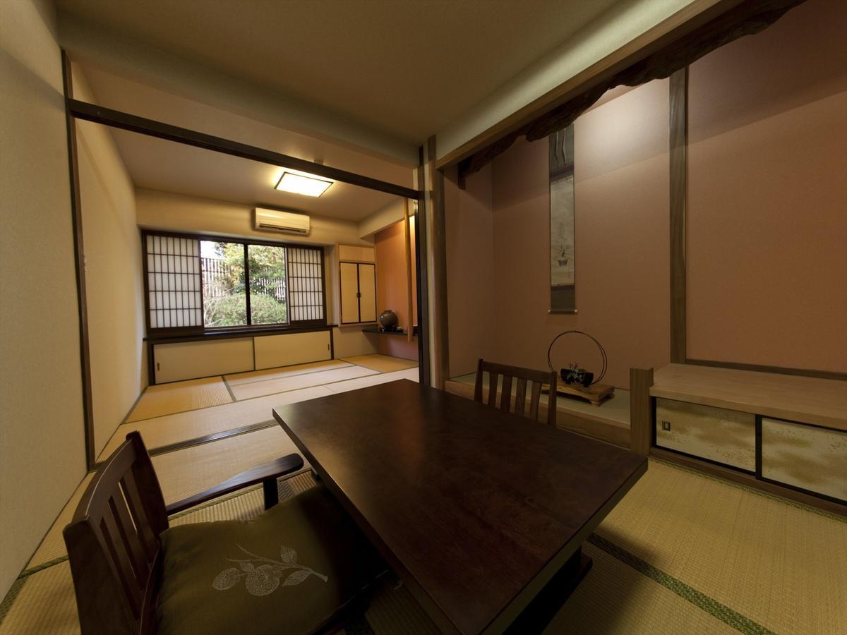 Hotel Gokuraku Onsen Takumi No Yado Takaharu Zewnętrze zdjęcie